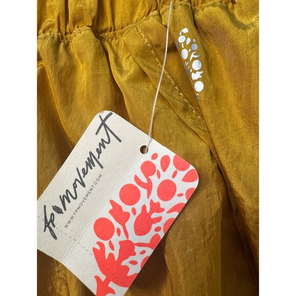 Free People Movement size Small Honey Mallow NWT Gold Lined $30 - Picture 7 of 11